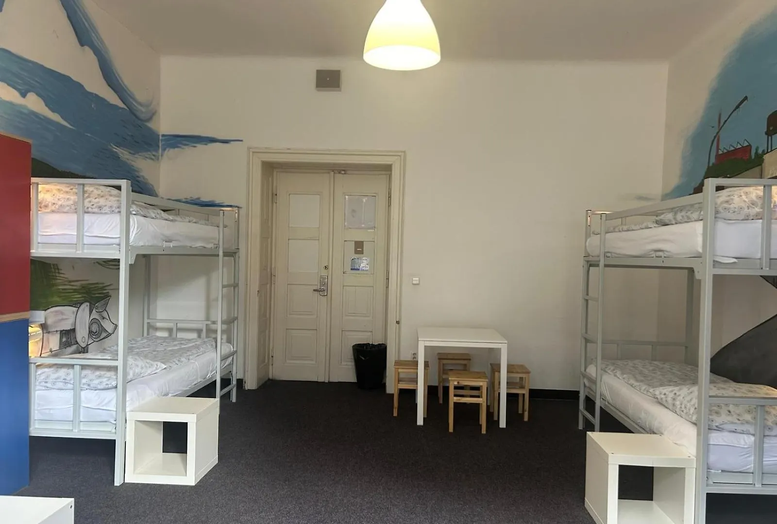 Hostel Downtown Prague