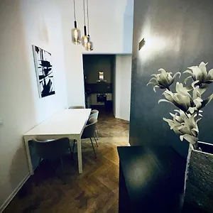 Wenceslas Square Apartmanhotel