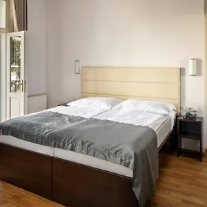 Hotel Trevi, Praha
